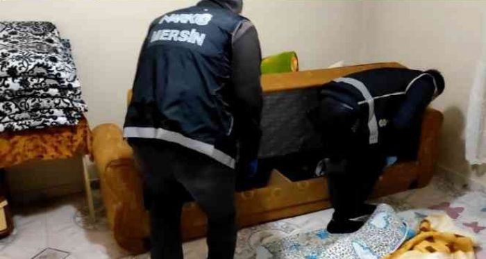 Mersin'de terör operasyonu: 5 gözaltı