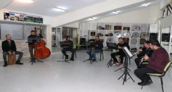 Büyükşehir Belediyesinden evde konser keyfi
