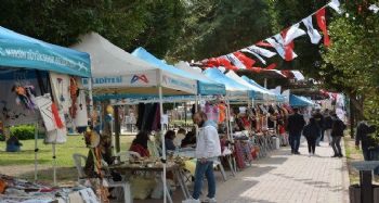 Büyükşehir Belediyesi, üretici kadınları bir kez daha Tarsus'ta buluşturdu