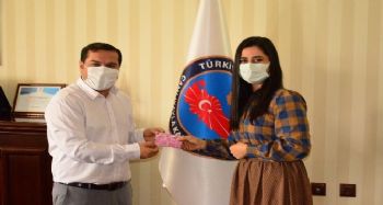 ‘Okuyalım Dünyamız Zenginleşsin’ projesinde kazananlar altınla ödüllendirildi