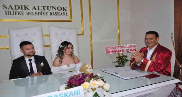 MEÜ diş hekimi adayları beyaz önlük giydi