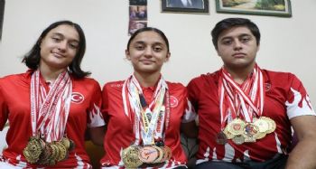 Özgecan Aslan, şampiyon ikizlerin hayatını değiştirdi