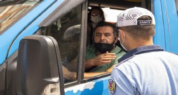 Mersin'de toplu taşıma araçları pandemi kurallarına göre denetleniyor