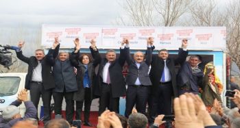 Elvan: "Kandil ile uzantısı olan partiyle iş birliği yapıp, Cumhur İttifakına karşı yola çıktılar"