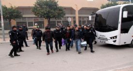 ‘BYLOCK’CU POLİSLER ADLİYEYE SEVK EDİLDİ
