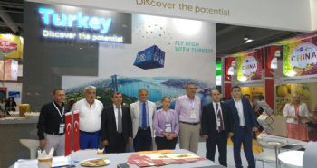 ASIA FRUIT LOGISTICA FUARI’NDA TÜRK RÜZGARI ESTİRİLDİ