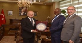 GÜNEY AFRİKA BÜYÜKELÇİSİNDEN MERSİN'E İŞBİRLİĞİNİ ARTIRMA ÇAĞRISI