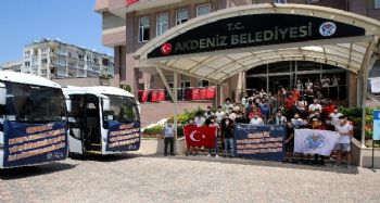 Mersin'de başarılı öğrenciler yaz kampına gönderildi