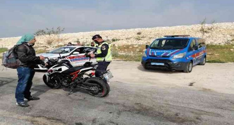 Mersin'de motosiklet ve motorlu bisikletler denetlendi