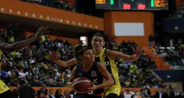 Türkiye Kupasının sahibi Çukurova Basketbol