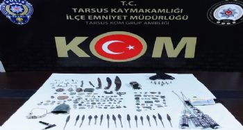 Tarsus'ta Roma dönemine ait 159 parça tarihi eser ele geçirildi
