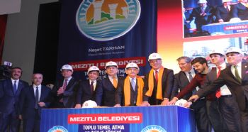 KILIÇDAROĞLU, MERSİN’DE TEMEL ATMA VE AÇILIŞ TÖRENİNE KATILDI
