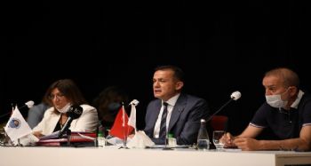 Yenişehir Belediyesi de muhtarlara destek verdi
