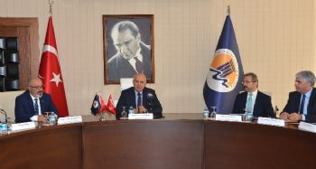 MEÜ'de dış paydaş toplantısı gerçekleştirildi