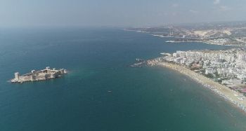 Mersin sahillerinde bayram tatili hareketliliği