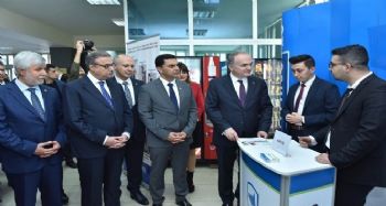 BAKAN ÖZLÜ MERSİN ÜNİVERSİTESİ’Nİ ZİYARET ETTİ