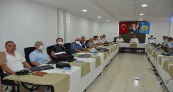 Akduman: “Halkımıza hizmet noktasında daha çok çalışıp üretmeliyiz”