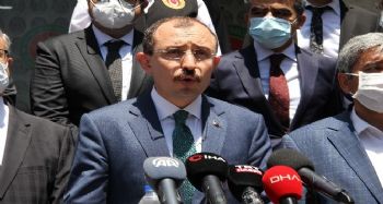 Bakan Muş: "Gümrüklerimizde zehir tacirlerine asla göz açtırmayacağız"