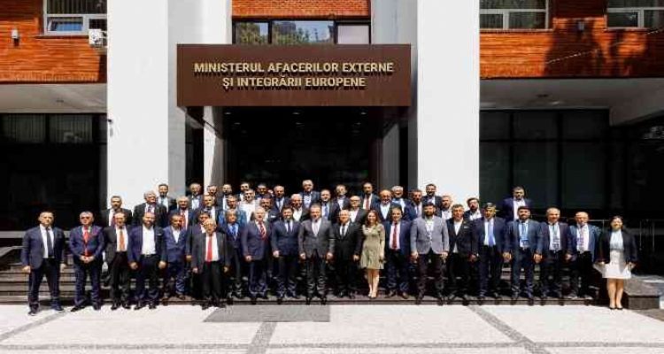 Başkan Seçer, Moldova'da temaslarda bulundu