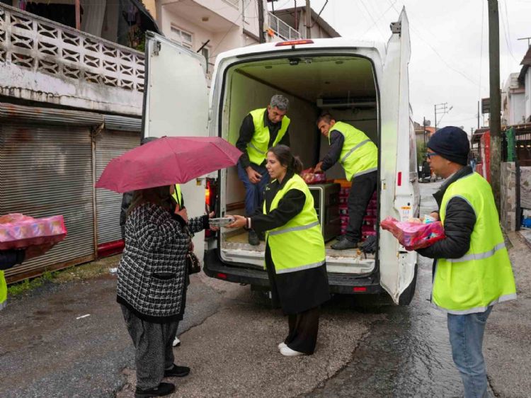 Tarsus’ta bayram sofrası evlere taşındı: 15 bin kişiye ulaşıldı