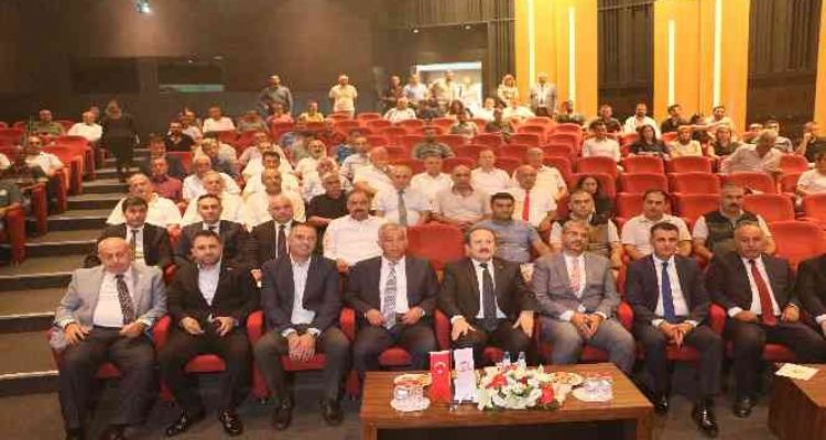 Vali Pehlivan: "Biz bütün gayretleri çiftçilerimizin emeği üzerine planlıyoruz"