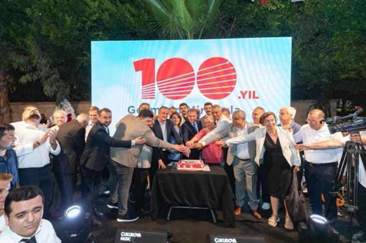 CHP MERSİN’DEN YÜZÜNCÜ YIL KUTLAMASI 
