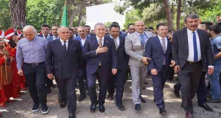 Türkmen şöleni, 45 bin Yörük'ü ağırladı