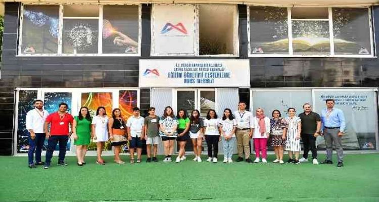 Mersin'de kurs merkezlerindeki öğrencilerden büyük başarı