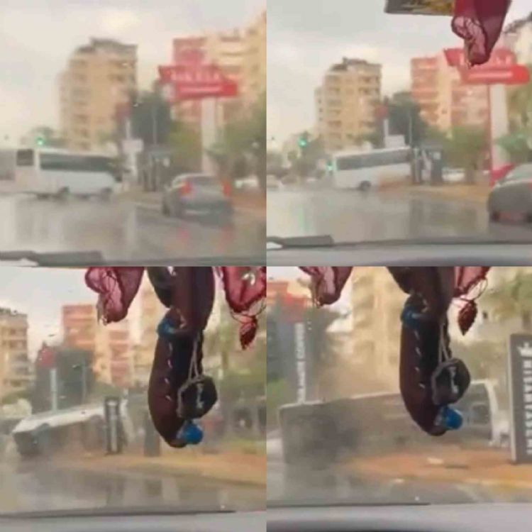 Mersin’de iki ayrı servis midibüsü kazası