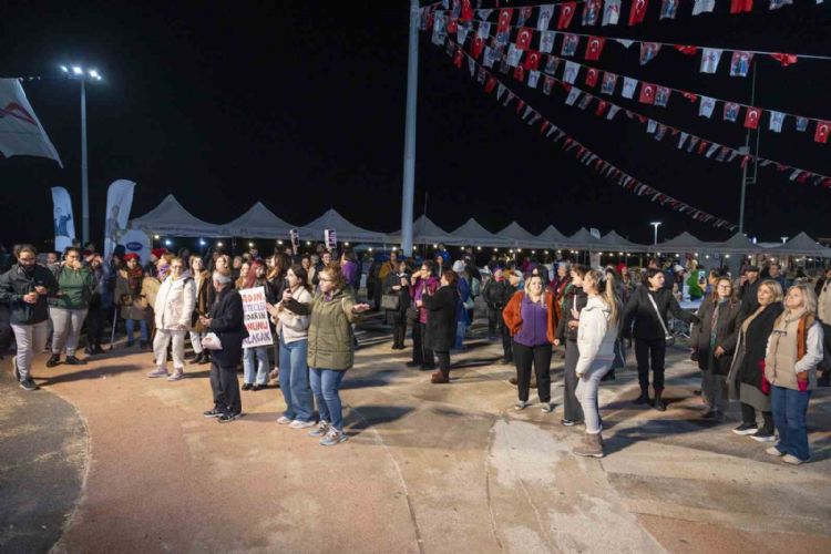 Mersin’de kadına yönelik şiddete karşı farkındalık etkinlikleri düzenlendi