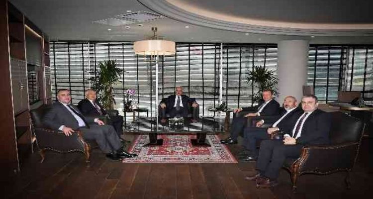 Seçer, Bakan Kirişçi'ye projeleri anlatarak destek istedi
