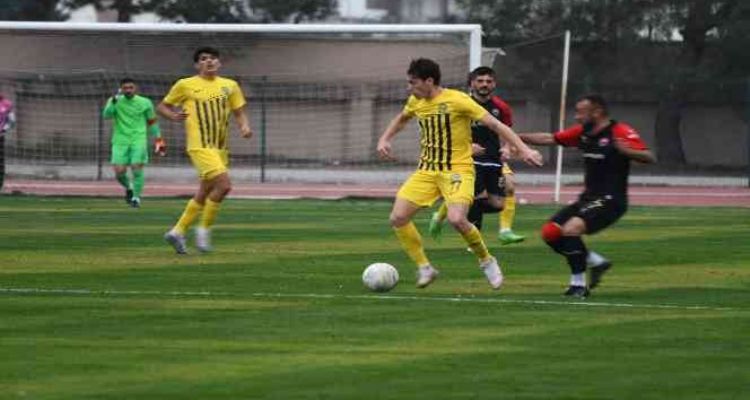 TFF 2. Lig: Tarsus İdman Yurdu: 0 - Anagold 24 Erzincanspor: 4