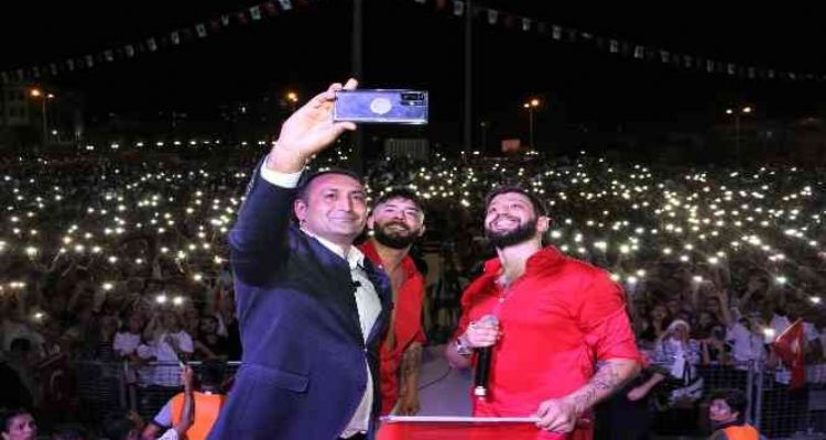 Toroslar'da zafer konseri düzenlendi
