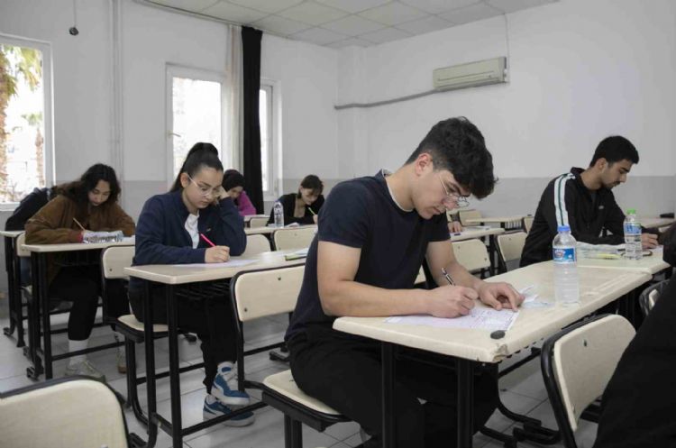 Mersin’de uzmanlardan YKS adaylarına önemli öneriler