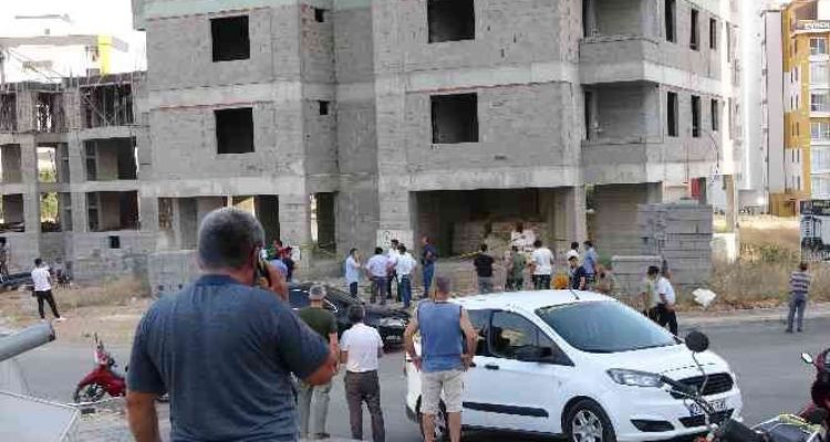İnşaatın 11'inci kattan düşen işçi hayatını kaybetti