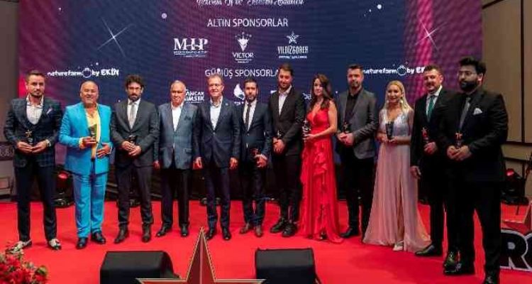 Seçer: İş insanlarına gönlümüz de açık kapımız da