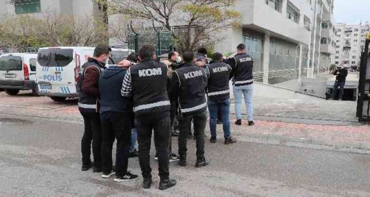 Mersin'de sahte içki şüphelisi 4 kişi tutuklandı