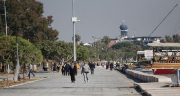 Mersin'de yazdan kalma günler yaşanıyor