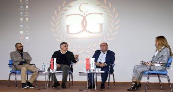 Mersin GİAD yönetimi, üniversiteli öğrenciler ile buluştu