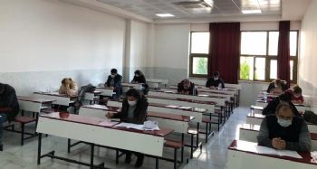 MEÜ idari personeli Görevde Yükselme Sınavında ter döktü