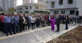 MEZİTLİ BELEDİYESİ ÜÇ FİDAN PARKINA ÜÇ ÇINAR AĞACI DAHA DİKTİ