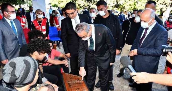 Mersin Üniversitesinde ‘Genç Ofis' açıldı