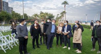 Başkan Seçer, sahildeki çalışmaları inceledi