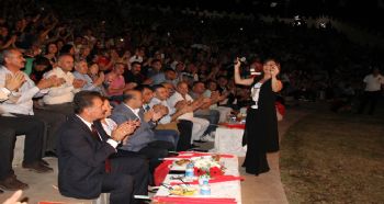 TOROSLAR’DA MUHTEŞEM KONSER