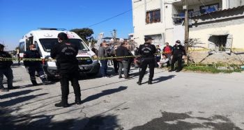 Tarsus'ta 2 kardeş yanarak öldü