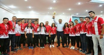 Toroslar Belediyesi Bocce Takımı, sezonu şampiyon olarak kapattı
