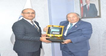 SPORCULARIN ANİ KALP DURMALARINA KARŞIN DEFBRİLASYONLU ÖNLEM