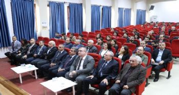 TOROS ÜNİVERSİTESİ'NDE ‘YENİLENEBİLİR ENERJİ’ PANELİ