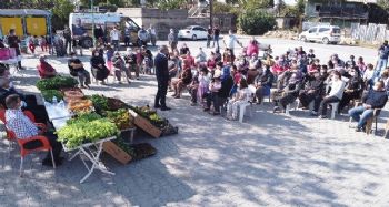 Tarsus'ta yerli tohumların dağıtımı sürüyor