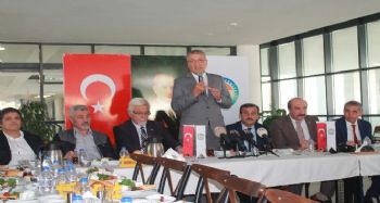 TARHAN: "ÜÇ MERKEZLİ BİR ŞEHİR OLUŞTURUYORUZ"